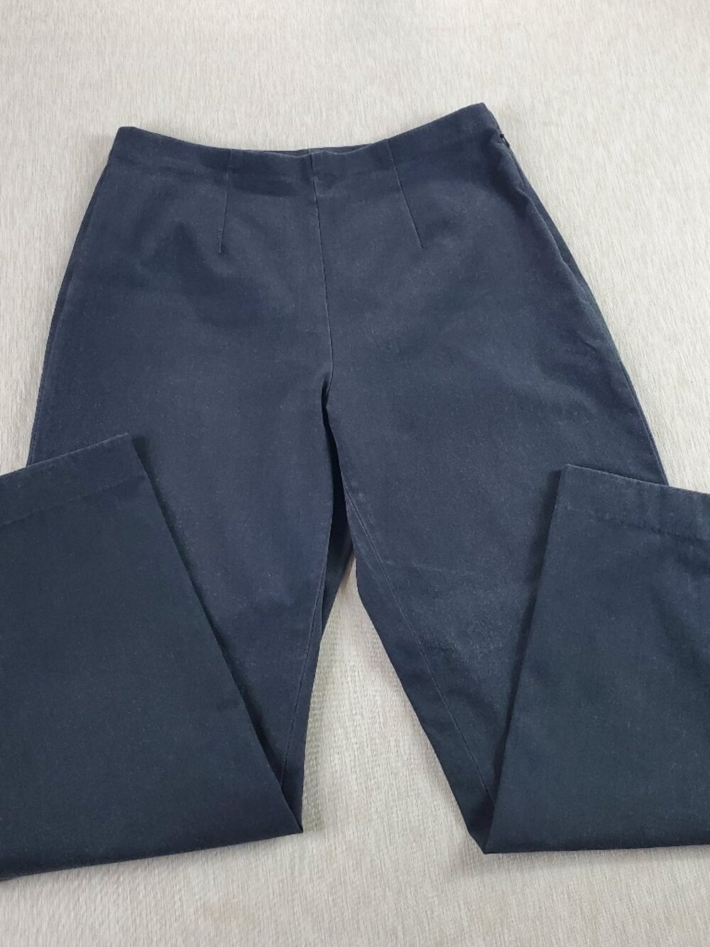 Eddie Bauer Curvy Fit Trouser Chino Pants Womens 10 Gray Mid Rise Flat Front Zip - Picture 2 of 10